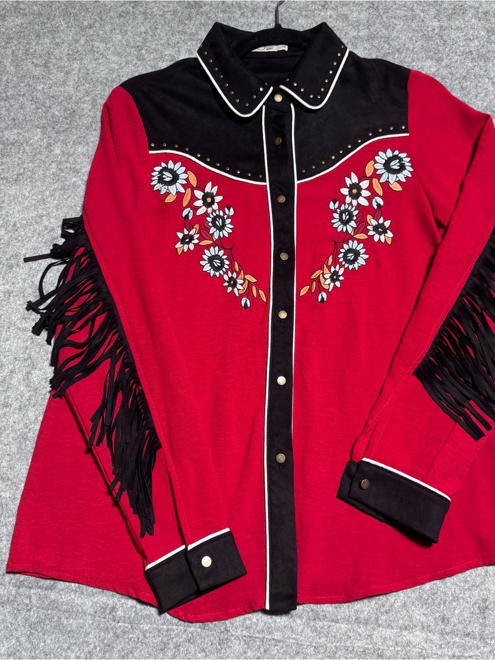 John Moon Western Fringe Embroidered Shirt
Jacket Red Black